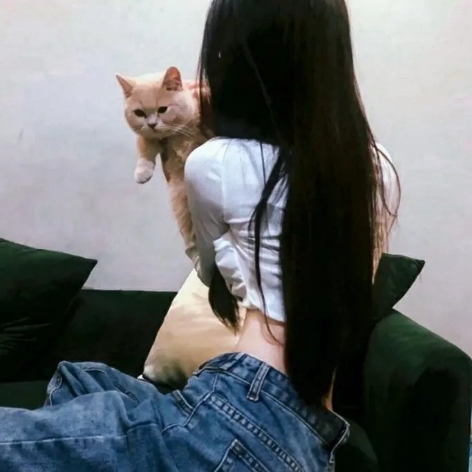古堡惊眸